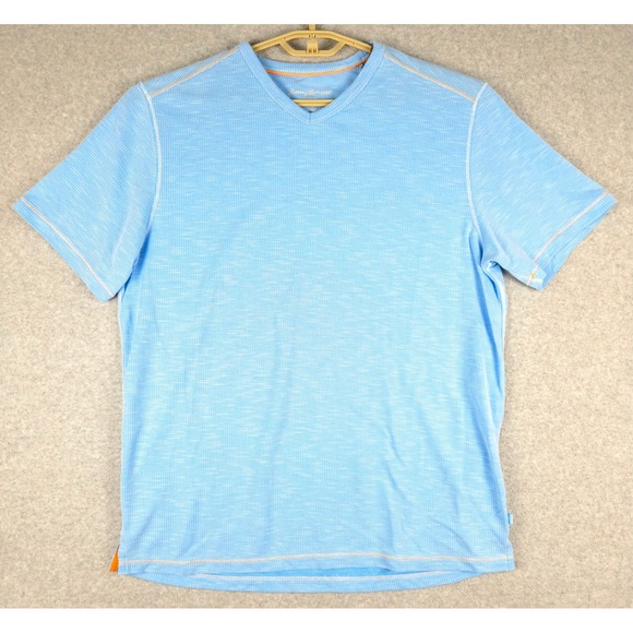 Tommy Bahama IslandZone V-Neck T-Shirt Moisture Wicking‎ Light Blue Size M - Picture 2 of 6